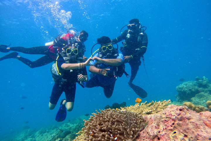 Scuba Diving at Havelock Island main view