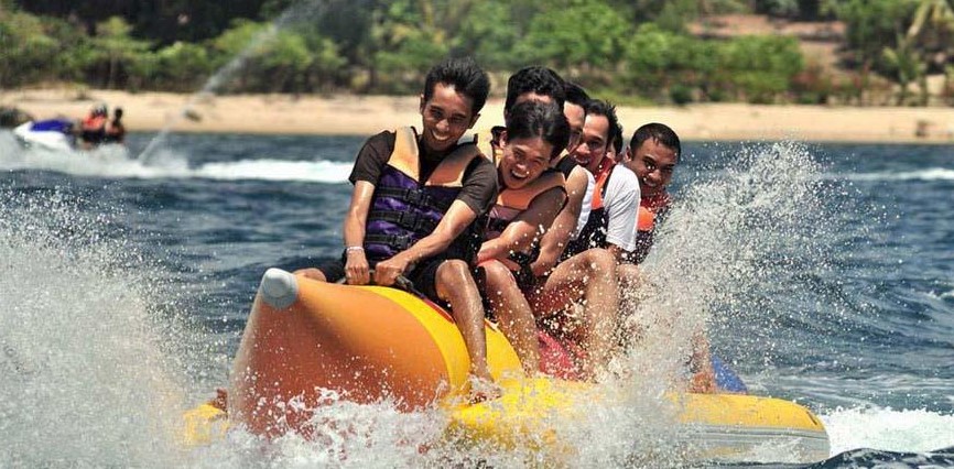 Banana Boat Ride in Andaman: Havelock Group Water Ride Guide